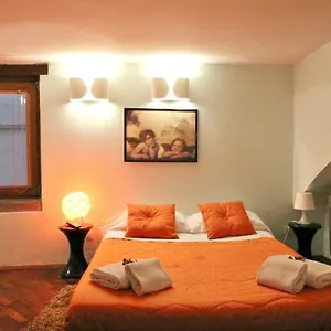 https://appartamento-girasole-florence.it-tuscanyhotel.com