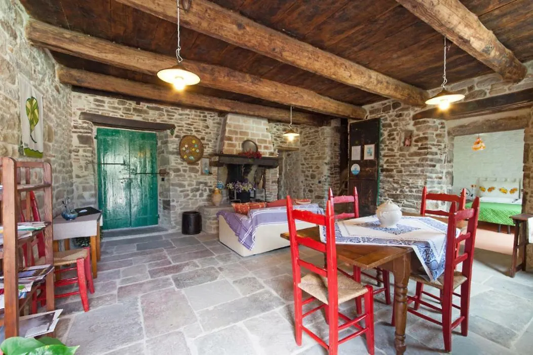 La Locanda Della Campanara Santa Sofia 0*,
